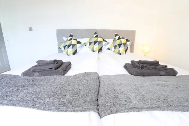 NEC - Airport Short Stay - Oda
