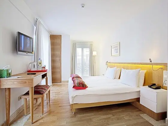 Neda Hotel İstanbul