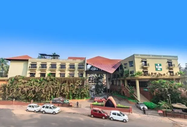 Neelam's The Grand Hotel Goa - Dış Mekan