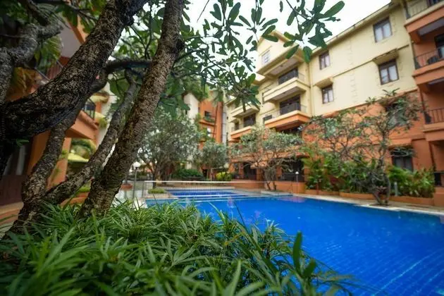Neelam's The Grand Hotel Goa - Havuz