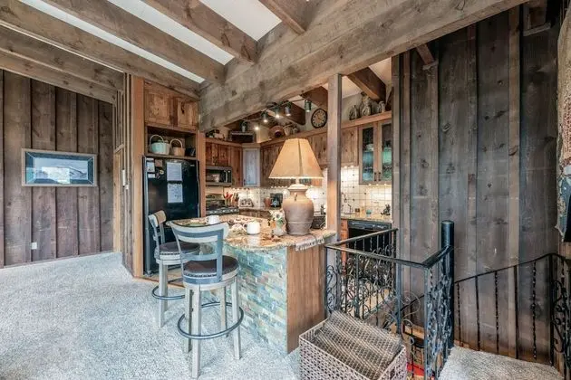 Neeley Mountain House - Mutfak