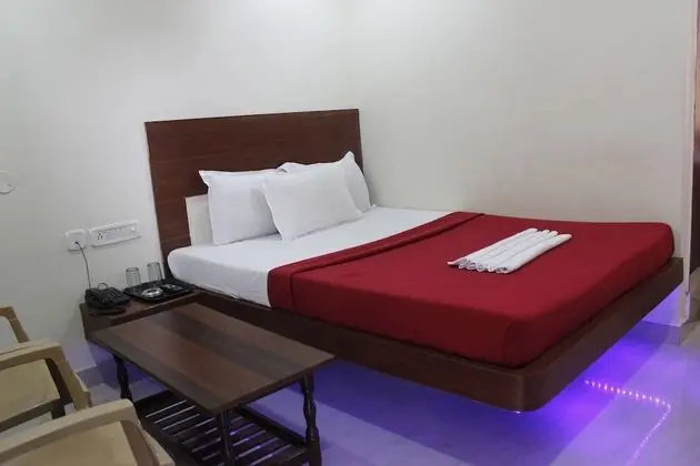Hotel Neem Tree