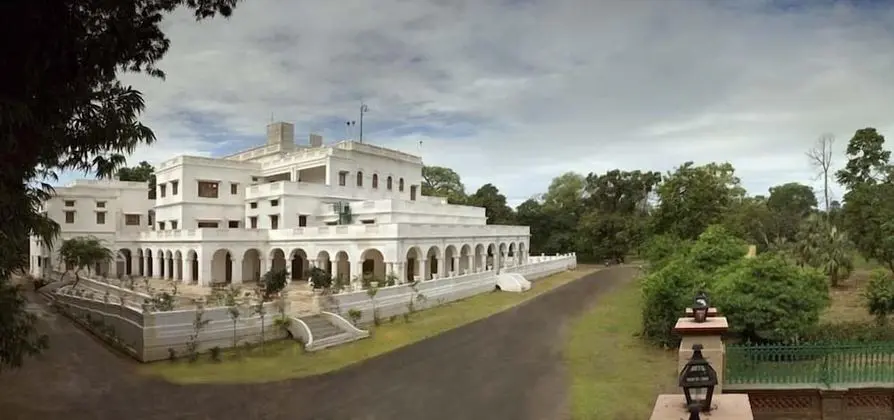 Neemrana's Baradari Palace