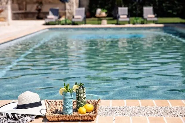 Nefeli Luxury Villas