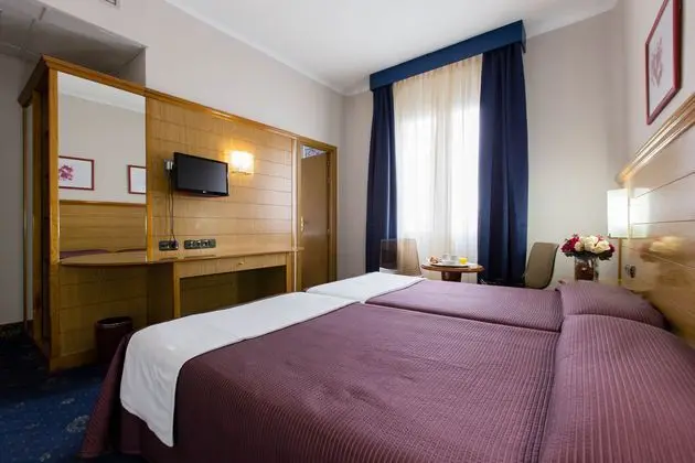 Negresco Gran Via - Oda