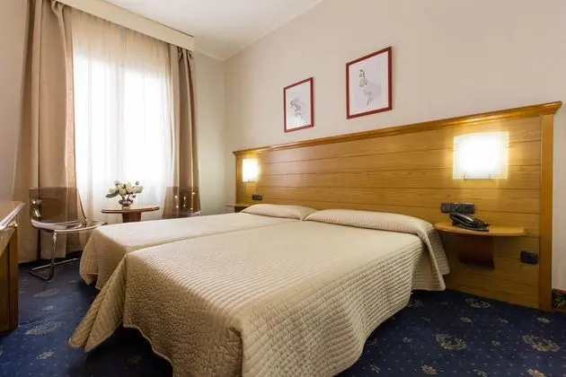 Negresco Gran Via - Oda