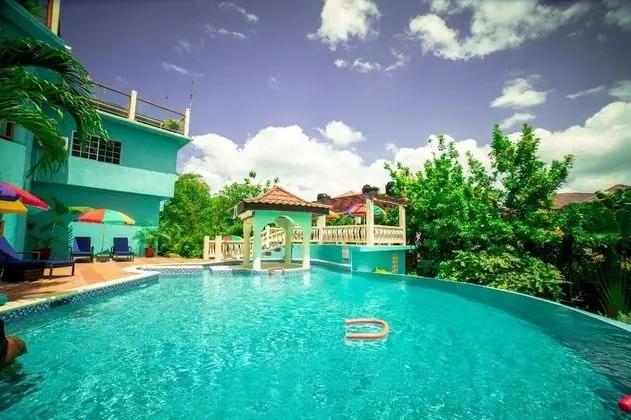 Negril Sky Blue Resorts - Havuz
