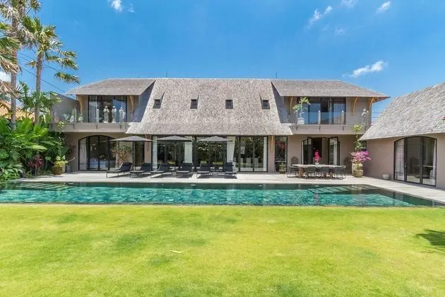 Villa Nehal