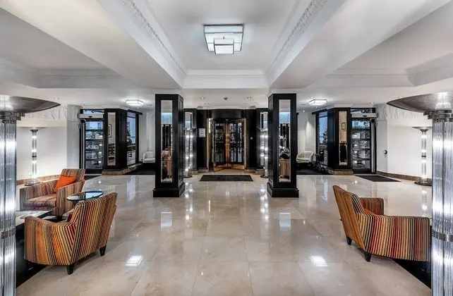 Nell Gwynn House Apartments - Lobi