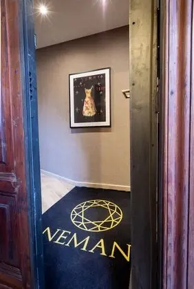 NEMAN Maison Experience I Pantheon - Lobi