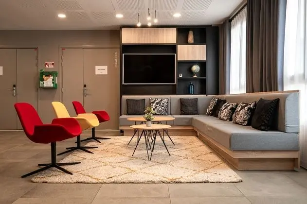 Nemea Appart'hôtel Vélizy Europe - Lobi