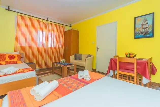 Villa Nena Apartments - Oda