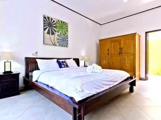 The Nenny Bali Villa Family Home Rentals Seminyak - Oda