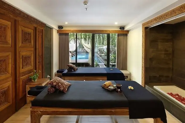 Hotel NEO+ Kuta, Legian by ASTON - CHSE Certified - Spa