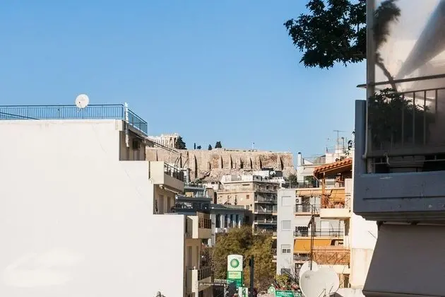 Nephiria's Boho House with Acropolis View