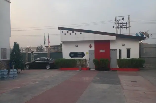 Nero Hotel