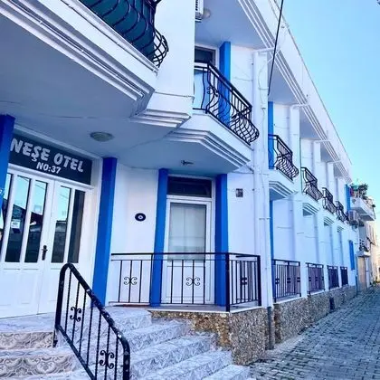 Neşe Otel