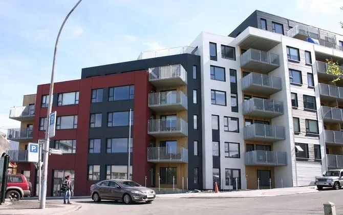 Nest Apartment Sparrow