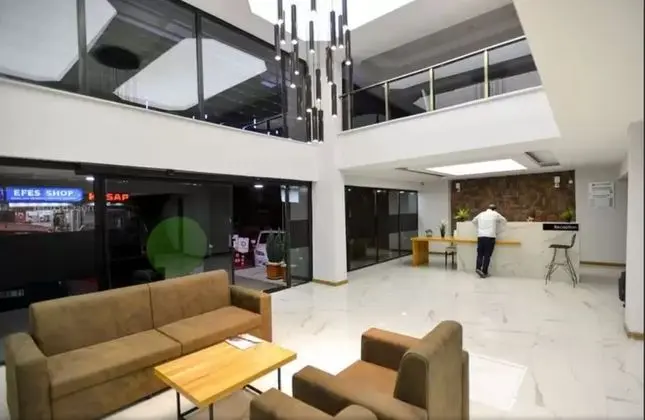 Nest Hotel - Lobi