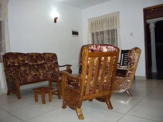 Nest Residence - Lobi