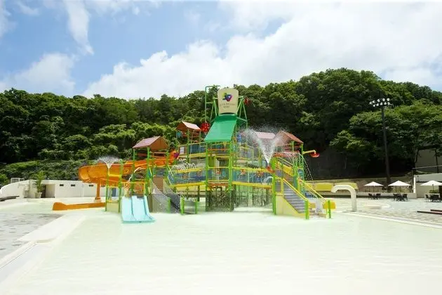 Nesta Resort Kobe Hotel The Pavone - Havuz