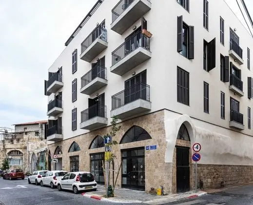 Netas Art by TLV2RENT