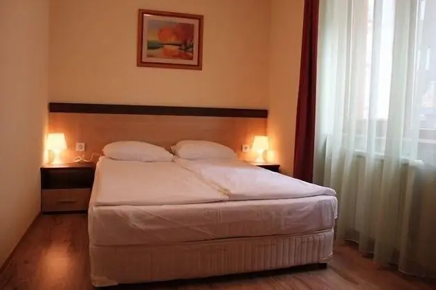 Nevada Aparthotel - Oda