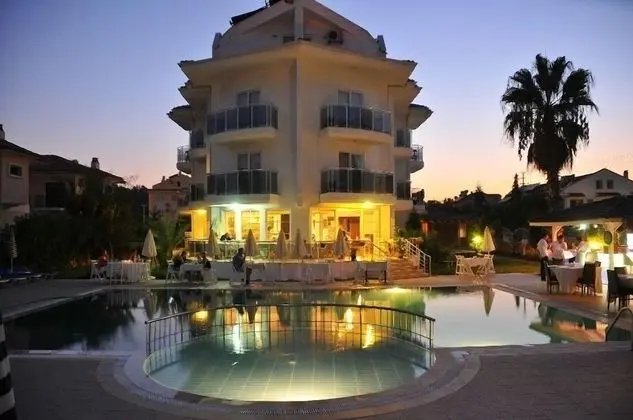 Nevada Hotel Spa - Dış Mekan