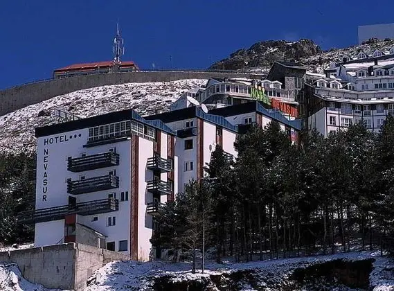 Nevasur