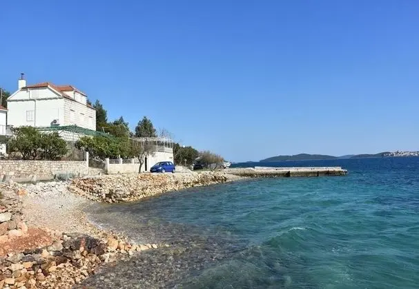 Nevenkos - 20 m From Beach - A1