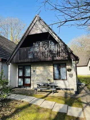 NEW 3BD Swiss Style Chalet St Ives Holiday Village