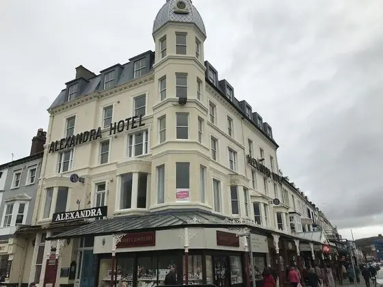 The New Alexandra Hotel