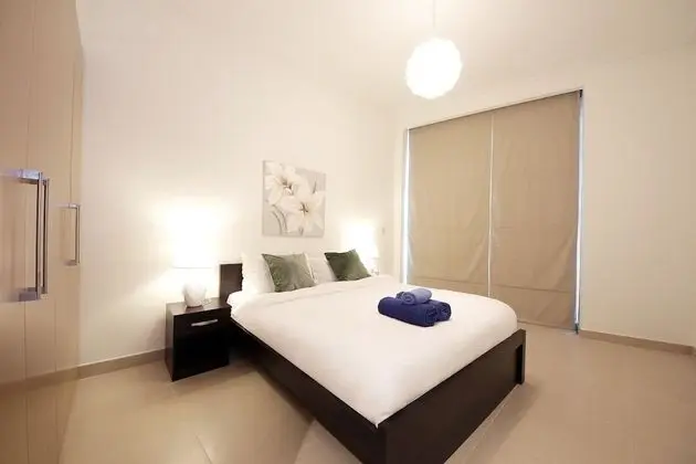New Arabian Holiday Homes - Burj Vista - Oda