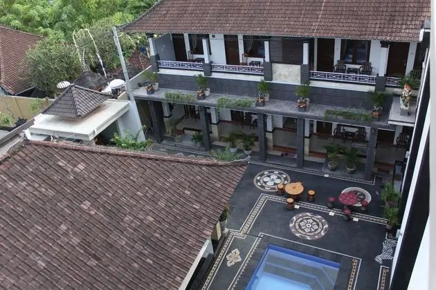 NEW ASTA GRAHA HOMESTAY