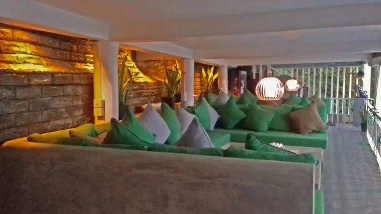 New Bay View Villa - Lobi