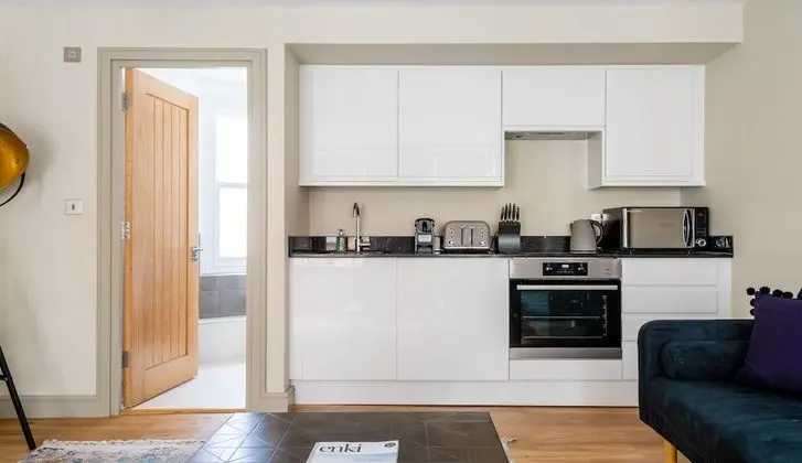 The New Bond Street Loft - Modern 1bdr City Centre Apartment - Mutfak