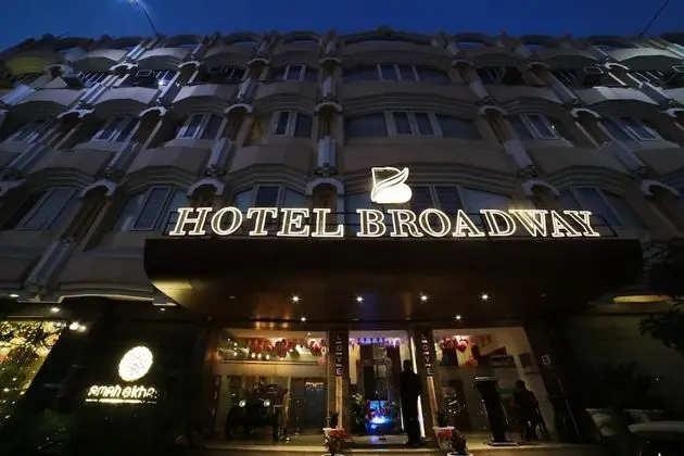 New Hotel Broadway