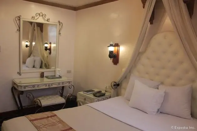 New Camelot Hotel - Oda