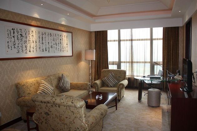 New Century Fengming Resort Zaozhuang