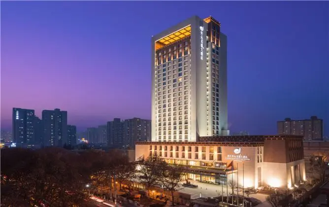 New Century Grand Hotel Xian