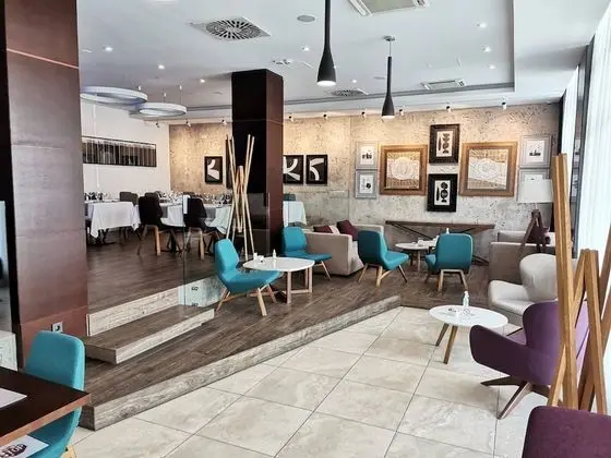 New City Hotel & Restaurant Niš - Yerinde Yemek
