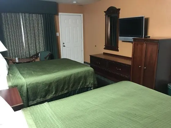 New Corral Motel