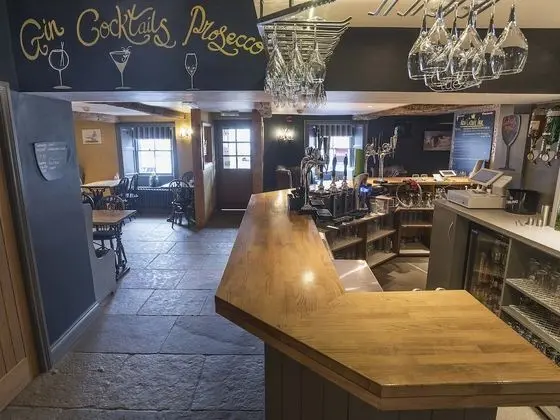 The New Crown Inn - Bar