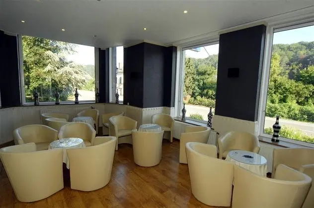 New Hotel de Lives Namur - Lobi