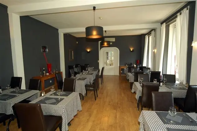 New Hotel de Lives Namur - Yeme / İçme