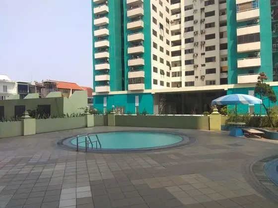 New Furnished 1BR Rajawali Apartment