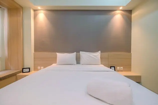 New Furnished with Cozy Stay @ Studio Mustika Golf Residence Apartment - Öne Çıkan Resim