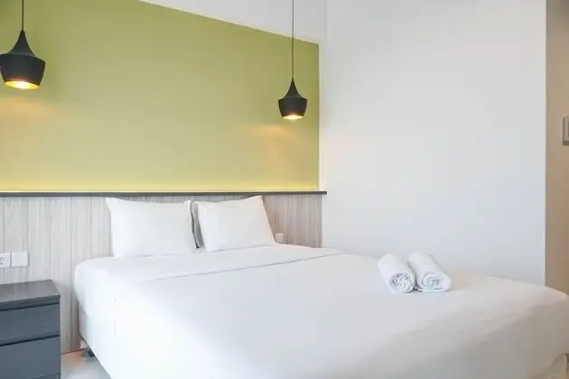 New Furnished with Strategic Place @ Studio West Vista Apartment - Öne Çıkan Resim
