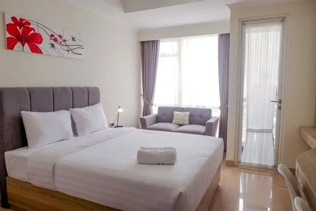 New Furnished Studio Menteng Park Apartment
