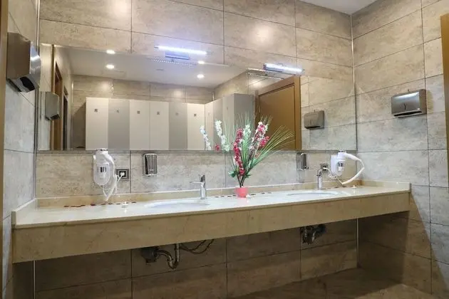 New Garden Hotel - Spa
